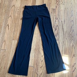 Athleta Girl high rise chit chat flare pant
